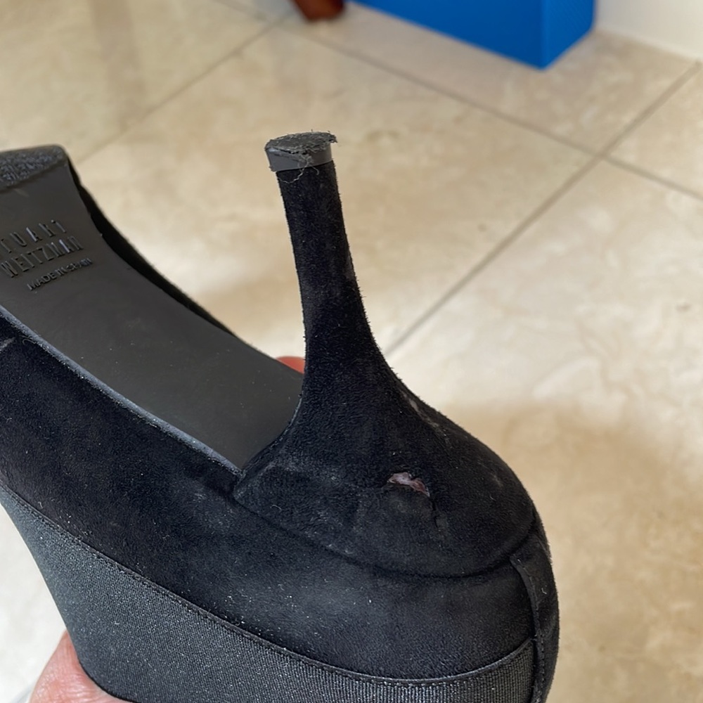 STUART WEITZMAN - BLACK SUEDE BOOTIE - Picture 9 of 11